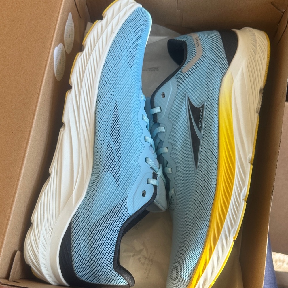 Altra brand new Rivera 3